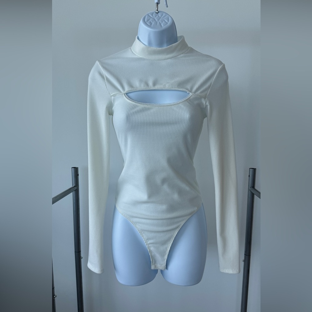 Mock Neck Cut Out Long Sleeve Bodysuit - Emory Park